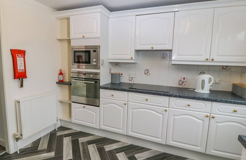 Edern Cottage | Dwyros