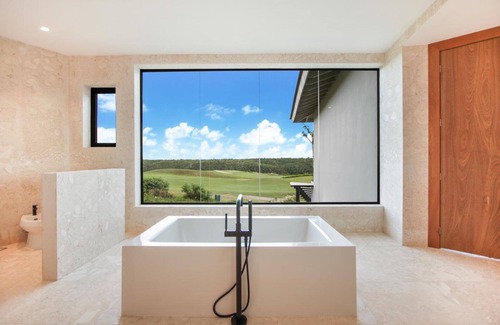 Los Altos Villa | Dye Fore 1 in Casa de Campo by Personal Villas - Memorable Getaway