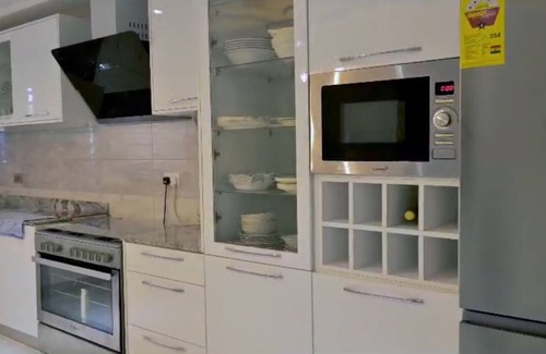 Akyinim Villa | E.A. Villa at Palm Lands TakoradinLuxury house overlooking the Atlantic ocean