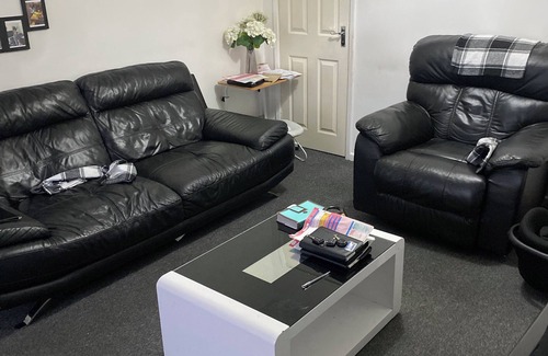 Hemel Hempstead Bed & Breakfast | E House