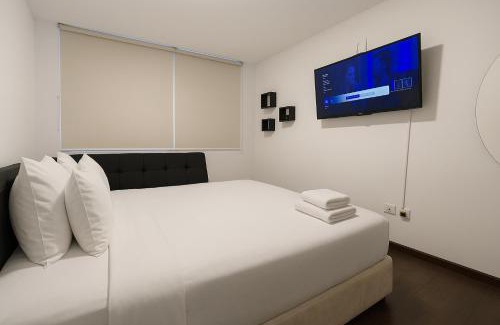 Armendariz Apartment | E Infinity Sea View Larcomar Zone 3B 701