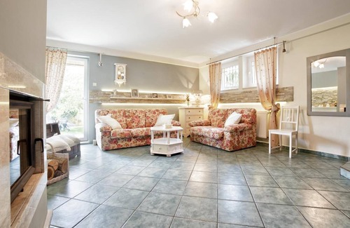 Pawlowek House | e-Stay Noclegi w Bydgoszczy