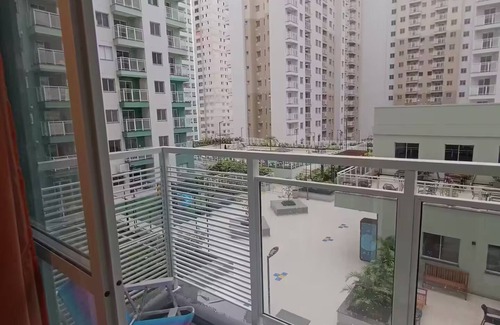 Santo Cristo Apartment | Easy access to Copacabana beach RJ, your family will be close to everything!