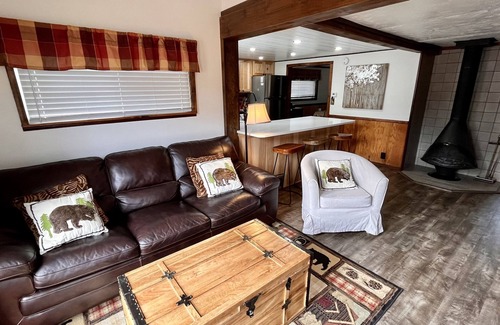 Estes Park Cabin | Eagle Cliff Retreat - Hot Tub & Views (22-RES0263)