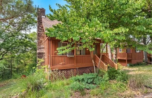 Eureka Springs Cabin | Eagle Crest cabin, White river view with hottub
