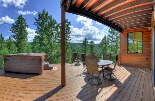 Spearfish House | Eagle Crest Nest