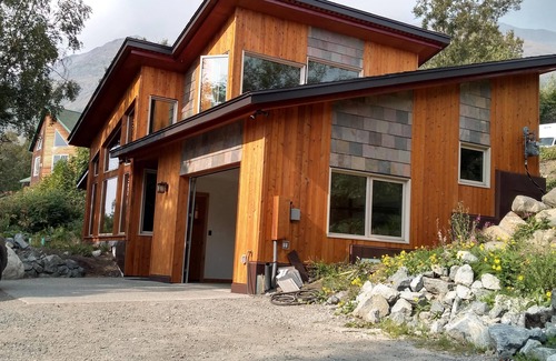 Eagle River House | Eagle Peak Mountain House