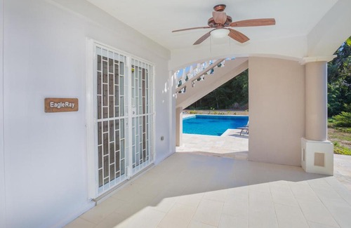 Antoneys Cay Apartment | Eagle Ray Studio at Sea Scape home
