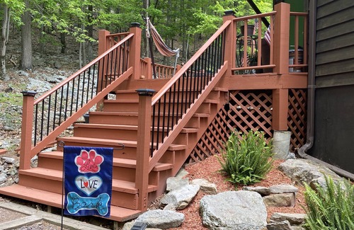 Sybertsville Ski Chalet | Eagle Rock Resort 1 Block from the Lake ONLY EAGLE ROCK MEMBERS MAY RENT