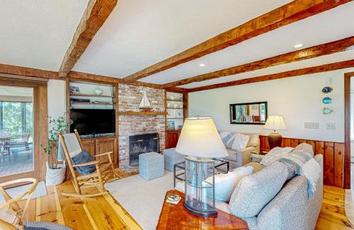 Yarmouth Port House | Eagle's Nest