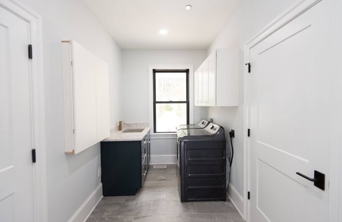 Cambridge House | Eagles Nest. Discover Tranquility, Privacy, Excellence, and so much more.