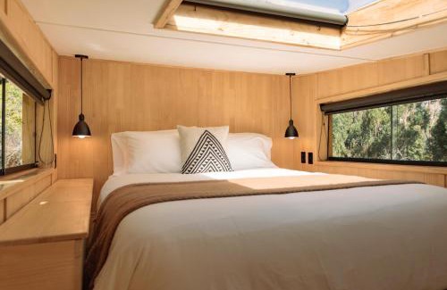 Ollantaytambo Cabin | Earth Tones - Serenity in a Starry Slumber