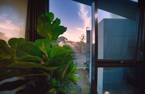 Reid Apartment | Easeful Canberra CBD 2BR Apt