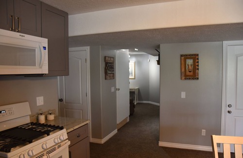 Layton House | East Layton Home with Gorgeous Views
