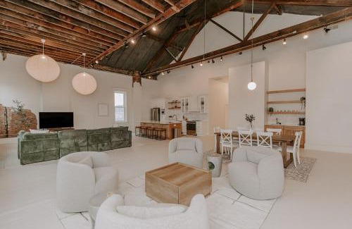 Madison Apartment | East Main Lofts