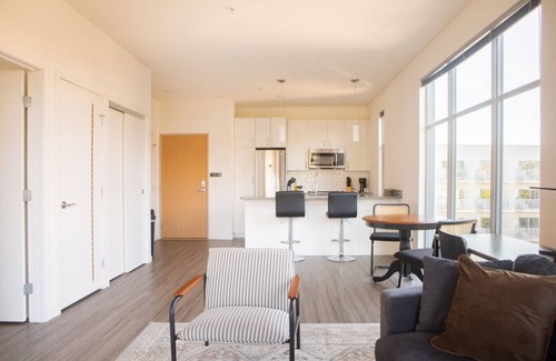 Brewers Hill Apartment | East Side Luxury 1BR Apt - Near Brady and Fiserv with Balcony