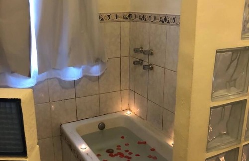Jarinu Other | Easter at the Farmhouse with Bathtub, Fireplace and WiFi - STUNNING LOCATION!
