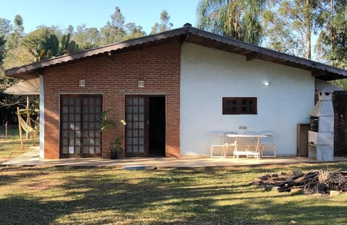 Jarinu Cottage | Easter Tranquility and Comfort in Country House with WiFii - STUNNING LOCATION!