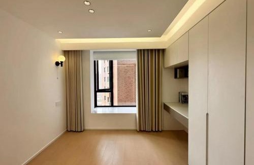 Jing'an Apartment | Eastern Hub - Jing'an Temple Branch Shanghai Hanlin Mansion Jing'an Temple Nanjing West Road Henglong Plaza Jiuguang Center Mall