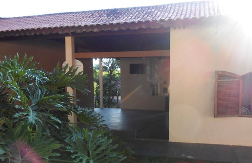 Salto de Pirapora Cottage | Easy access and facilities align themselves for rest