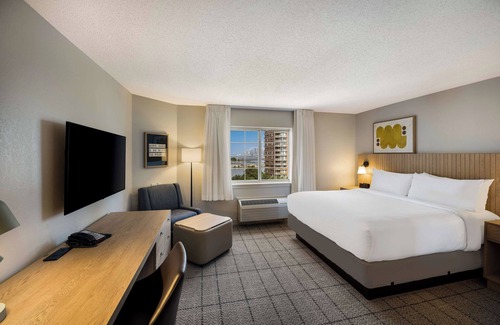 Exchange Place North Hotel | Easy Access to Local Attractions! Unit w/Full Kitchen, On-site Parking!