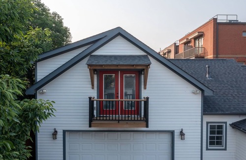 Germantown House | Easy access to Taylor Swift, Broadway, CMAs & more