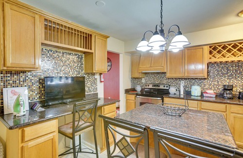 Read Boulevard West House | Easy Access to US-90 & Near Dtwn: New Orleans Home