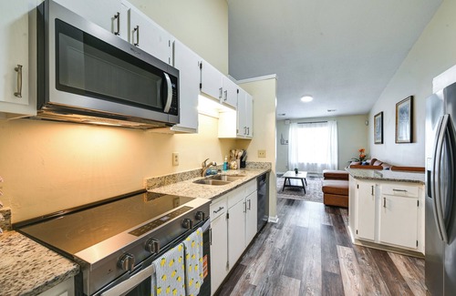 Greenville House | Easy ECU Access: Modern Home w/Patio!
