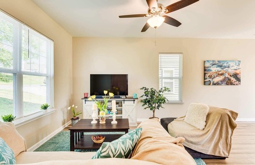 Gastonia House | Easy Fwy Access By Downtown next to 321 and 85 freeway
