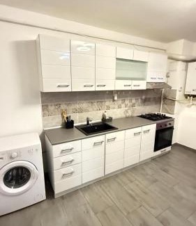 Iasi Apartment | Easy Link Studio