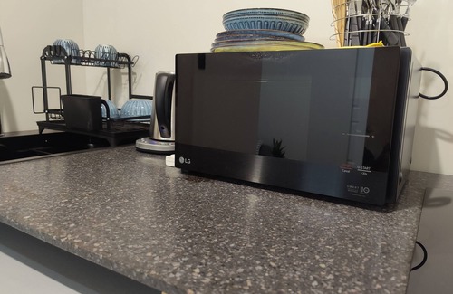 Jamboree Heights Apartment | Easy Smart Moden Accommodation for long short staying