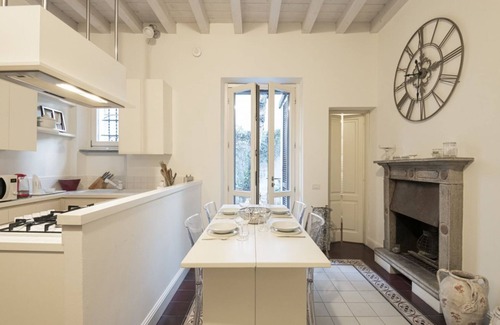 Zona Padova Apartment | Easylife - Private house with garden in Nolo