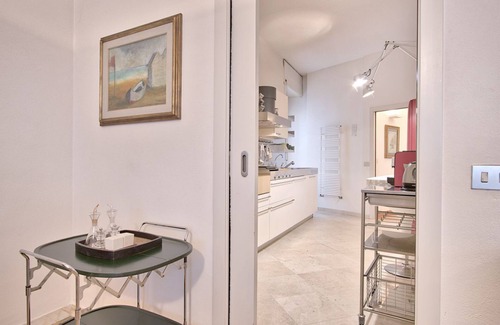 Arezzo Apartment | Easylife - Tuscany(Arezzo) - Piazza Guido Monaco 1