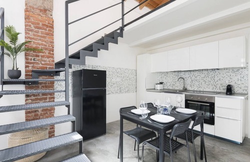 Navigli Apartment | Easylife- Two-level apartment on the Navigli area