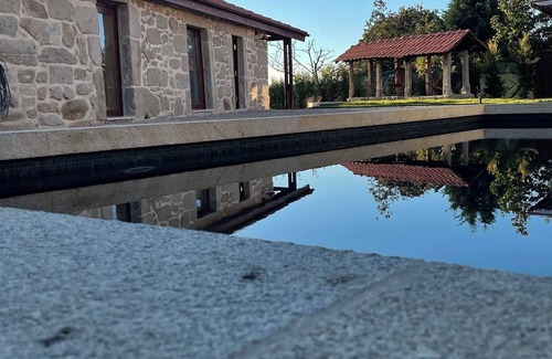 Gondarem Cottage | Eaves House