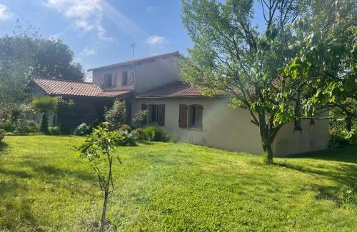 Mauleon House | Echappée belle verdoyante 20 kms du Puy