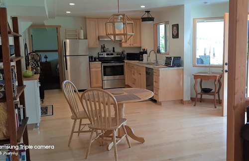 Central Kootenay Apartment | Echo Beach, relax, chill.Check in 3 pm - midnight. Checkout by 10 am