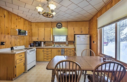 Mercer Cabin | Echo Lake Retreat on Snowmobile and UTV/ATV Trails