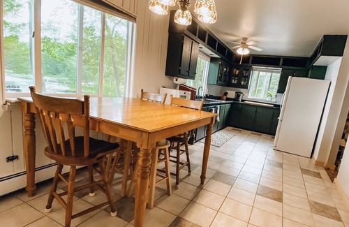 Hayward House | Echo Point Retreat on the Beautiful Tiger Cat Flowage