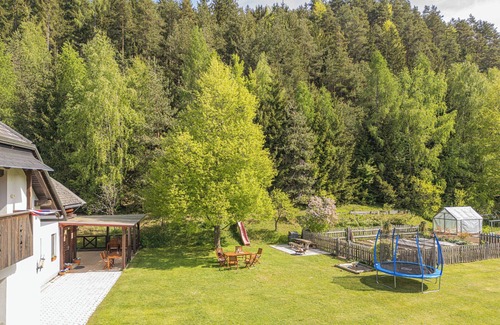 Prevalje Apartment | Eco farm Mikl Pine Tree Apartment, Slovenj Gradec, Slovenia