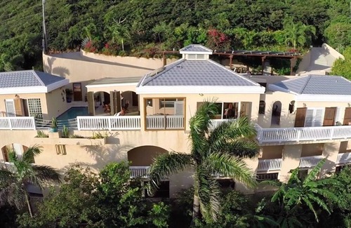 Fish Bay Villa | Eco Friendly, Beachfront, Holiday Villa