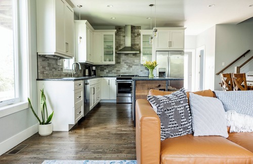 Woodfin House | Eco- Friendly house near downtown AVL, mountain views