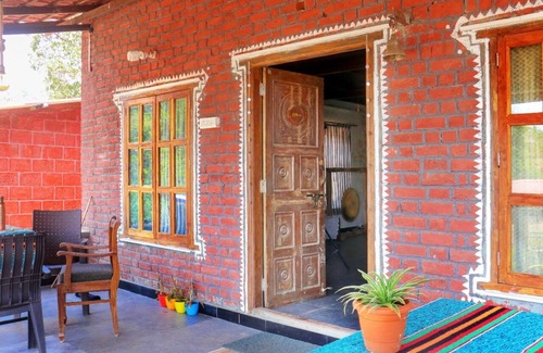 Khodala Cottage | Eco friendly lake facing cottages surrounded by Nature