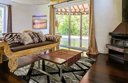Arroio House | Eco House- Stupa Eco Village- Barra de Ibiraquera