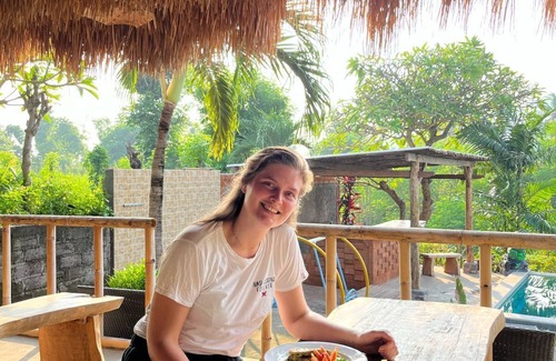 Pejarakan Hotel | Eco Moringa Garden