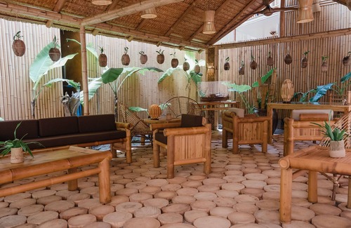 Thinadhoo Hotel | Ecoboo Maldives