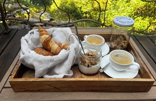 Garrigues Cabin | Ecolodge 2: Sparrowhawk
