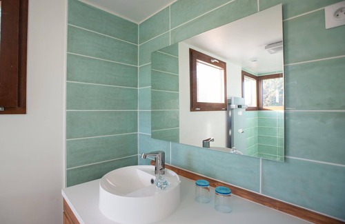 Vieille-Toulouse Cabin | Ecolodge Très Haut de Gamme 100% Éco-conçu à Proximité Immédiate de Toulouse !