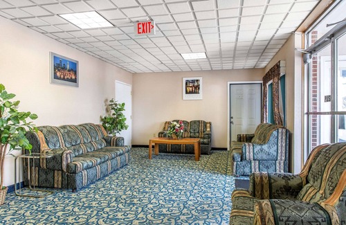 Cranston Hotel | Econo Lodge Cranston - Providence