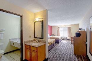 Wisconsin Dells Hotel | Econo Lodge Inn & Suites Wisconsin Dells